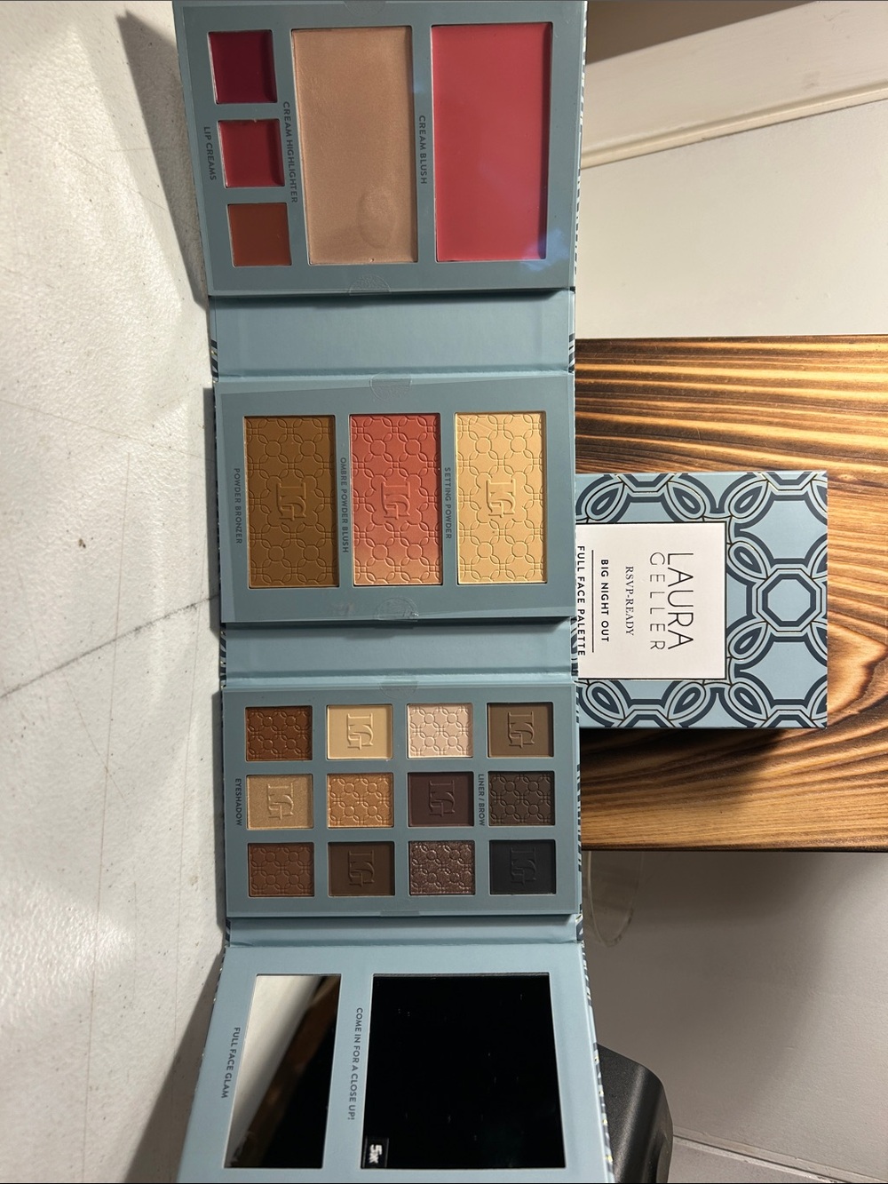 Laura Geller Travel Fold-Out Palette — Pink Blush, Peach, Gold & Neutral Browns